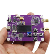 Generatore di segnale RF azionato da pulsante da 23,5 MHz a 6000 MHz con display OLED HMC833, Signal Generator