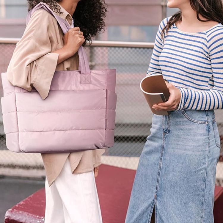 Borsa a tracolla capiente con molteplici scomparti, ideale per la palestra e i viaggi.