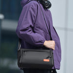 WEIXIER WD5624 Borsa a tracolla piccola da uomo, leggera, con design multi-tasche, impermeabile e antigraffio.