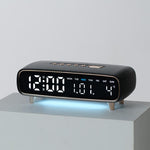 Sveglia digitale a LED con luce notturna, visualizzazione di data/giorno della settimana/temperatura, 2 allarmi, timer per il conto alla rovescia, 3 livelli di luminosità, porta di uscita USB.