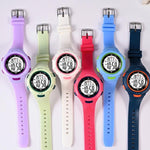 Orologio sportivo digitale MINGRUI per bambini e bambine, impermeabile fino a 30 metri, con retroilluminazione a LED, sveglia, cronometro e calendario.