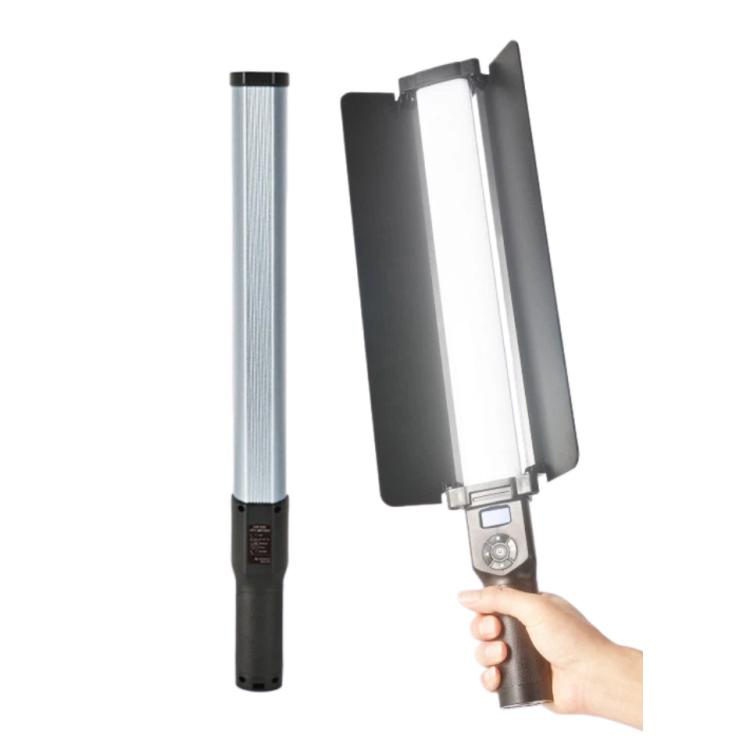 DENGWEI Bacchetta luminosa RGB portatile da 30 W, ricaricabile, a LED, per video, con temperatura colore da 2700K a 8500K, luce di riempimento a colori per fotografia, con alette paraluce rimovibili, spina USA