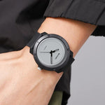 Orologio da coppia unisex SKMEI 2557, semplice, impermeabile fino a 50 metri, al quarzo.