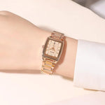 Orologio da donna SKMEI 2578 in acciaio inossidabile, stile vintage quadrato, resistente all'acqua fino a 30 metri, movimento al quarzo.