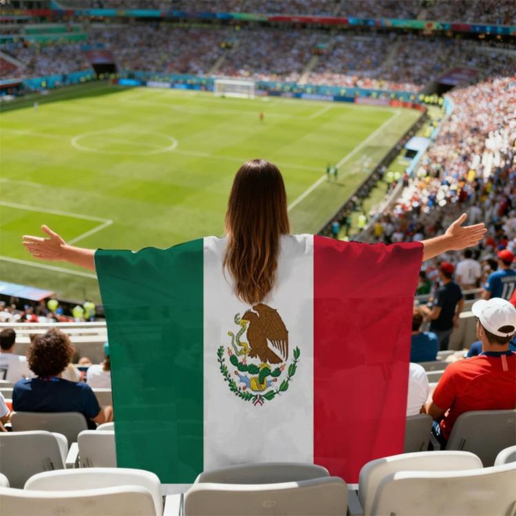Mantelli e bandiere dei tifosi USA-Canada-Messico per i Mondiali, Argentina, Australia, Brazil, Belgium, Denmark, Germany, Ecuador, France, Colombia, Netherlands, Canada, Croatia, United States, Mexico, Norway, Portugal, Switzerland, Senegal, Turkey   ...