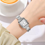 Orologio da donna SKMEI 2582 elegante, quadrato, con cinturino in acciaio inossidabile, impermeabile fino a 30 metri, al quarzo.