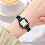 Orologio da donna SKMEI 2582 elegante, quadrato, con cinturino in acciaio inossidabile, impermeabile fino a 30 metri, al quarzo.