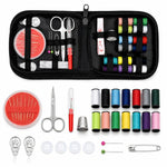 Set da cucito portatile da 27 pezzi con mini accessori per cucito, 14 colori di filo, forbici, metro a nastro, aghi e custodia, kit da cucito da viaggio per principianti.