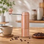 Macinacaffè manuale piccolo, portatile e regolabile, Beechwood Small, Beechwood Large, Black Walnut Small, Black Walnut Large, Beechwood Long, Oak Natural Color, Oak Coffee Color