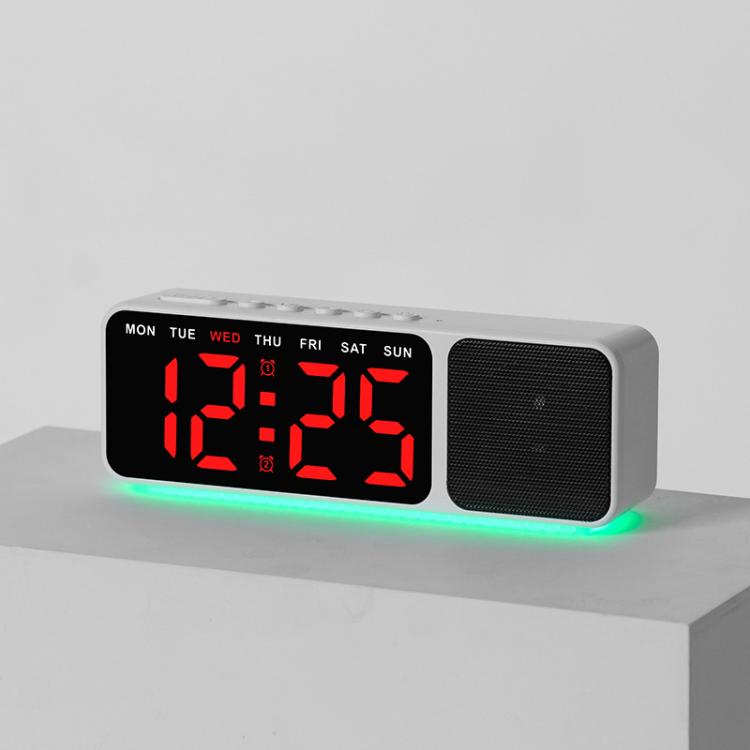 Sveglia digitale con altoparlante Bluetooth e luce notturna, ampio display a LED con data, regolazione della luminosità e doppia funzione snooze.