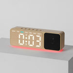 Sveglia digitale con altoparlante Bluetooth e luce notturna, ampio display a LED con data, regolazione della luminosità e doppia funzione snooze.