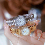 Orologio da polso analogico da donna BS Bee Sister FA1787 con cinturino in acciaio, lunetta con strass e datario.