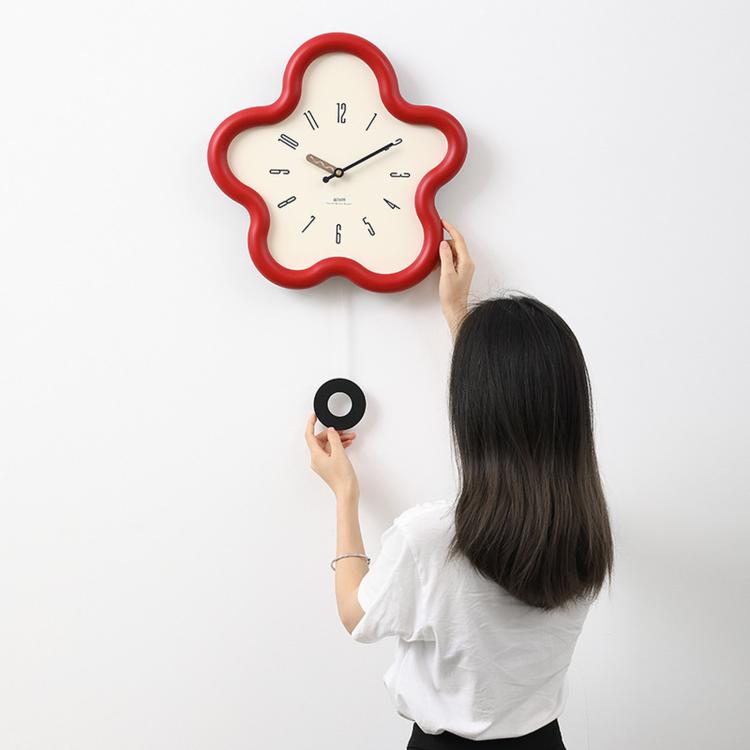 Orologio da parete Wozoom a forma di fiore, silenzioso, in stile crema, decorativo., Minimalist Beige, Minimalist Red, Swing Red With Second Hand, Swing Beige, Swing Red, Swing Green
