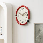 wozoom Orologio da parete ovale retrò, silenzioso, decorativo, al quarzo, Minimalist Black, 3D Design Aluminum Hands Brown, 3D Design Aluminum Hands Black, 3D Design Wooden Hands Black, 3D Design Wooden Hands Brown, 3D Design Wooden Hands Red          ...