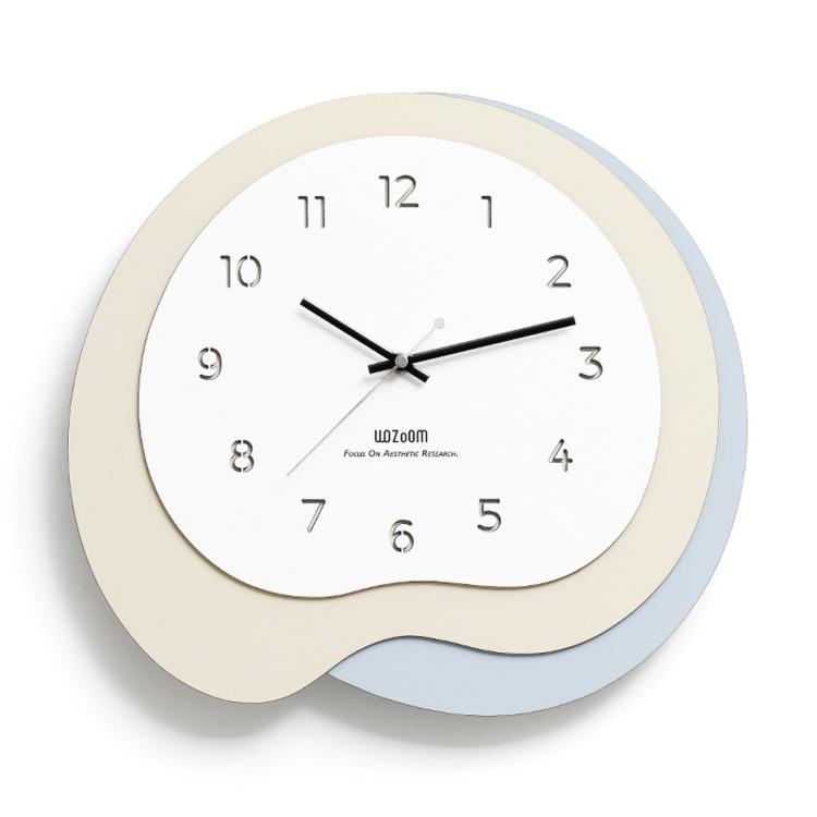 wozoom Orologio da parete moderno e irregolare, silenzioso, decorativo, al quarzo, in legno, per soggiorno, Beige Blue With Second Hand, Beige Blue, Green Beige, Black Gray, Beige Blue 3D, Green Beige 3D, Black Gray 3D