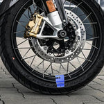 Staffa ausiliaria per l'installazione e la sostituzione del tallone del pneumatico della moto
