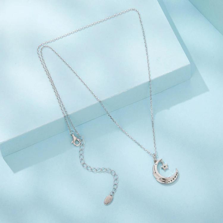 Collana con stella e luna placcata in rame con catena a maglie larghe in oro bianco, YIN133