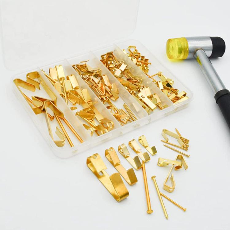 Kit di 136 ganci per quadri resistenti con chiodi, ideali per appendere cornici a parete.
