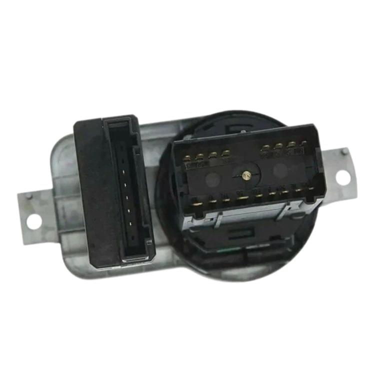 Interruttore di controllo dei fari per auto UAZ Profi / Pickup / Patriot 316300-3769620-00, 316300-3769620-00