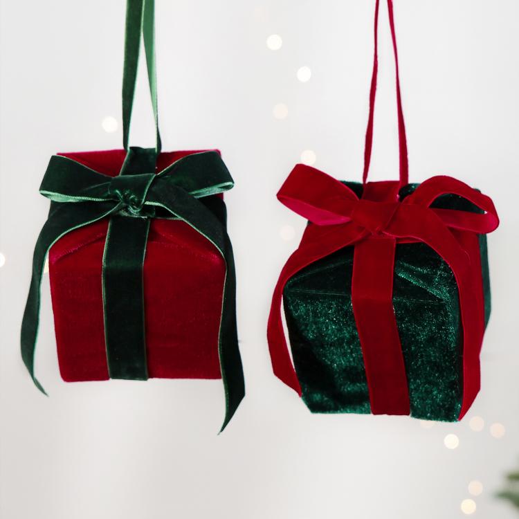 3.15 Inch Velvet Christmas Gift Box Ornaments Plush Present Baubles for Christmas Tree Decor
