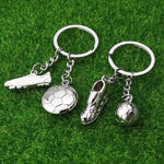 Portachiavi con scarpa da calcio in metallo con ciondolo regalo creativo da calcio, 2 pezzi, Football Shoes 389, Football Shoes 306, Athletes, Football Stadiums