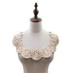 Colletto ricamato in pizzo di seta di latte Collare finto cavo Accessori di abbigliamento fai-da-te, dimensioni: circa 32 x 26 cm, Red, Red Wine, Blue, Beige, Purple Pink, Black, White