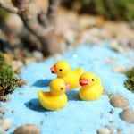 5 pezzi Mini accessori per la casa delle bambole Resina Decorazione tridimensionale per piante di anatra gialla piccola, Yellow Duck Plant Decoration