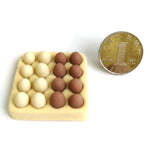 Mini scatola delle uova per casa delle bambole con 16 uova giocattolo modello, Mini Egg Box