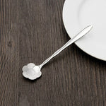 Cucchiaio per mescolare il caffè con cucchiaio creativo per fiori in acciaio inossidabile da 3 pezzi, Cherry Blossom Spoon, Rose Flower Spoon, Sun Flower Spoon, Sunflower Spoon, Pansy Flower Spoon, Bellflower Spoon, Plum Flower Spoon, Cosmos Flower Spoon