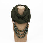 2 Sciarpe in stile nazionale con collana di perle finte