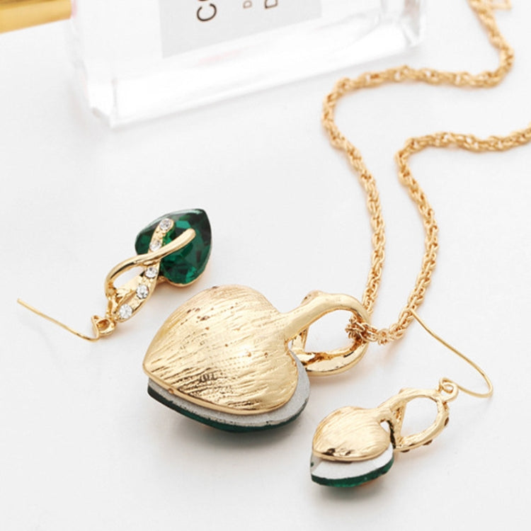 Set di 3 gioielli da donna con collana e orecchini in cristallo a forma di cuore con zirconi