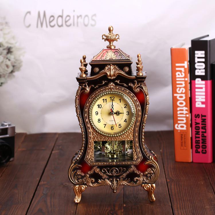 Sveglia Orologio vintage Classico Royalty Salotto Mobile TV Scrivania Arredamento imperiale Orologio a pendolo seduto creativo
