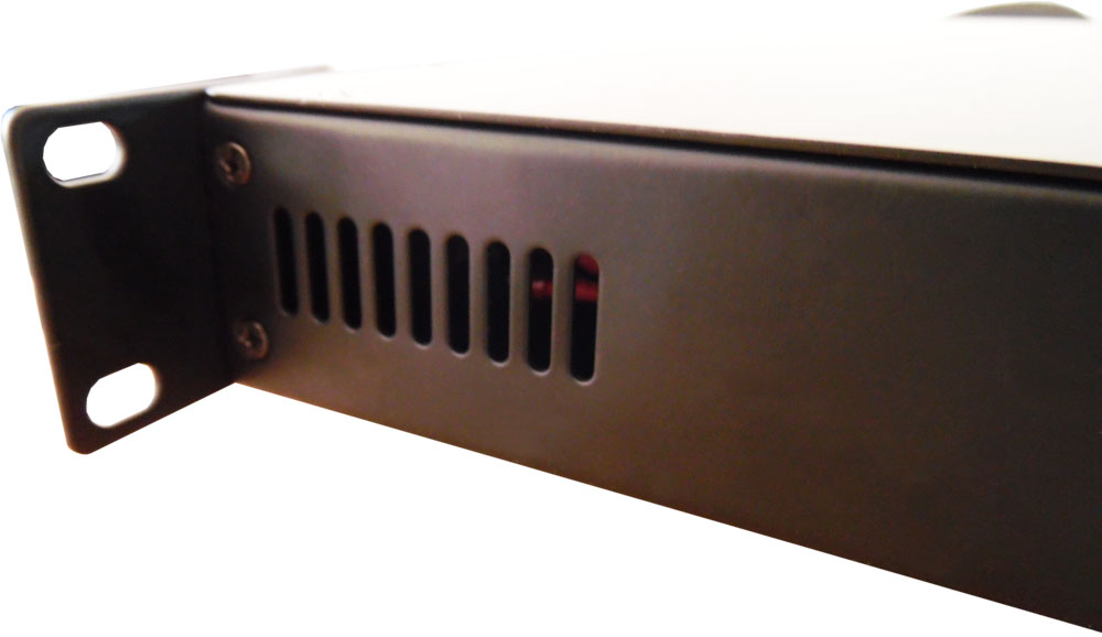 Commutatore casse acustiche DJ Tech SS-8 + telecomando V4074Commutatore casse acustiche DJ Tech SS-8 + telecomando V4074