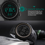 SKMEI 1251 Orologio digitale da uomo alla moda da esterno impermeabile da 50 m con cinturino in PU