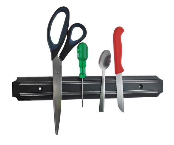 Supporto magnetico da parete per utensili