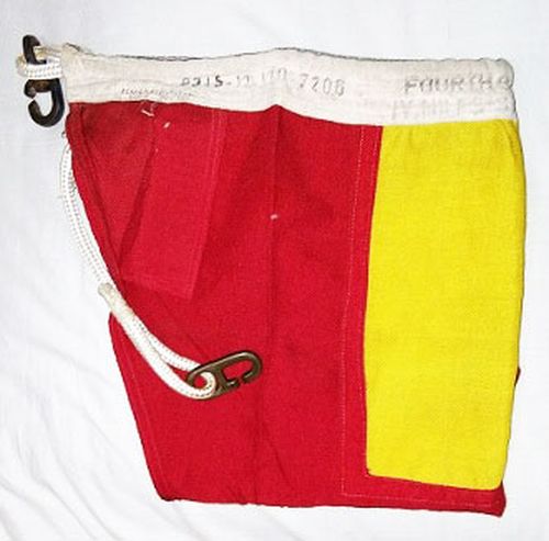 Bandiera Segnalazione Nautica Quarto Ripetitore 75x60cm 8345-12-120-7206 8345121207206 121207206 FLAG022